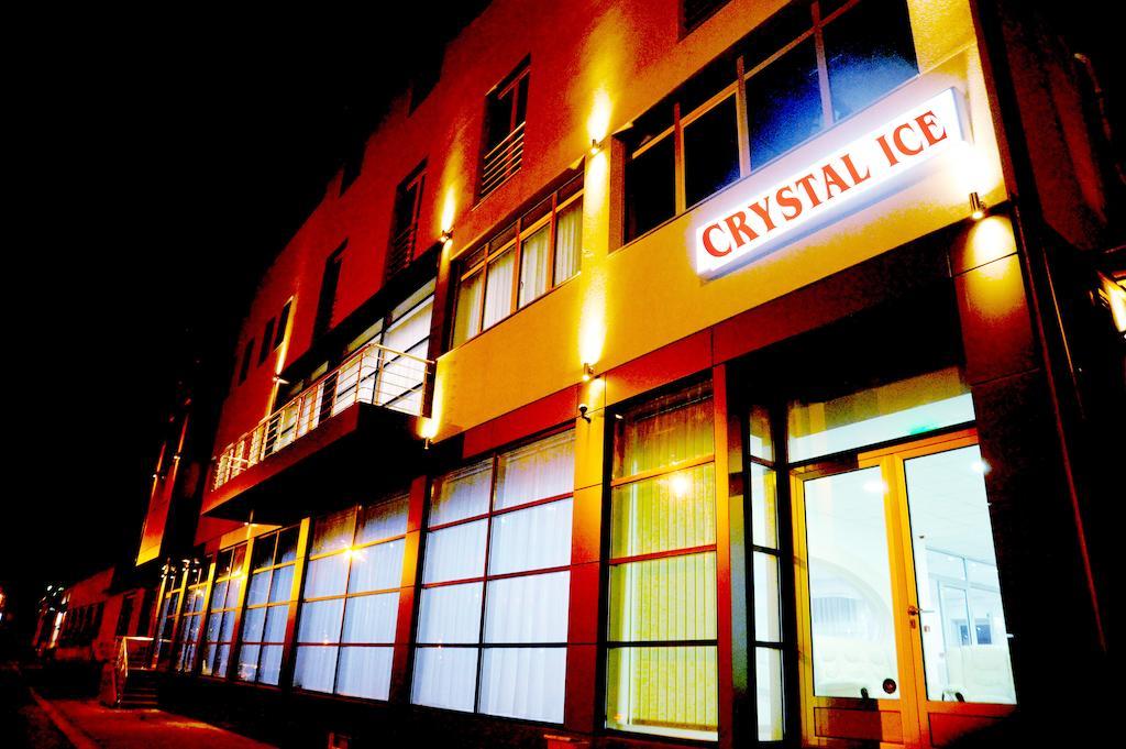 Garni Hotel Crystal Ice Ni Exteriör bild